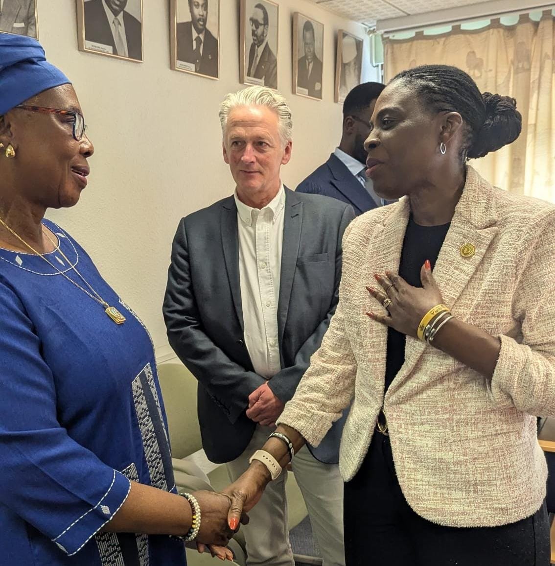 AU meeting